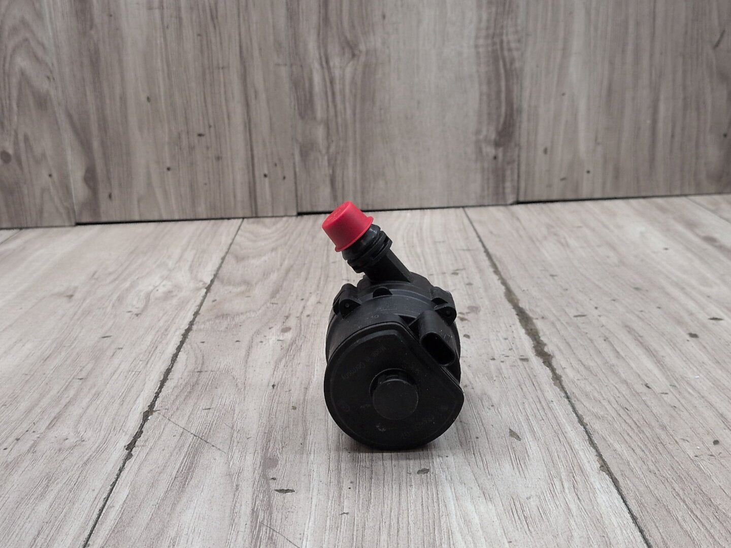 16-19 OEM BMW G11 G12 G30 M550 750 M760 Auxiliary Electric Coolant Water Pump