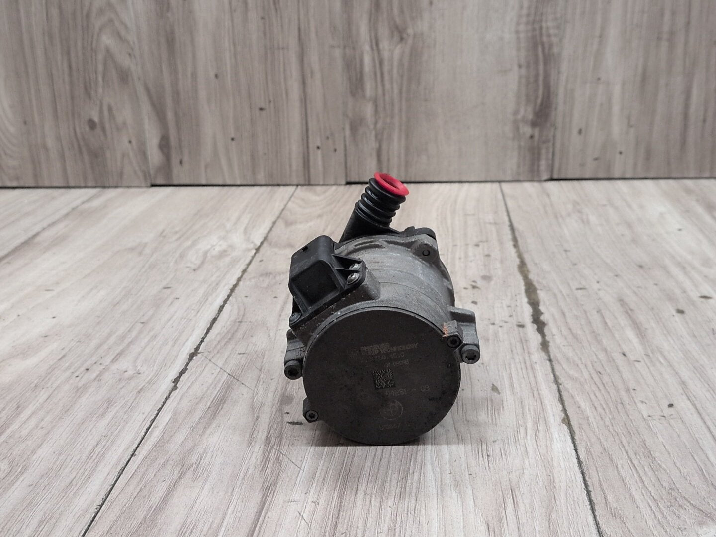OEM BMW M5 M6 F10 F06 F12 F13 Radiator Auxiliary Water Pump S63 Engine