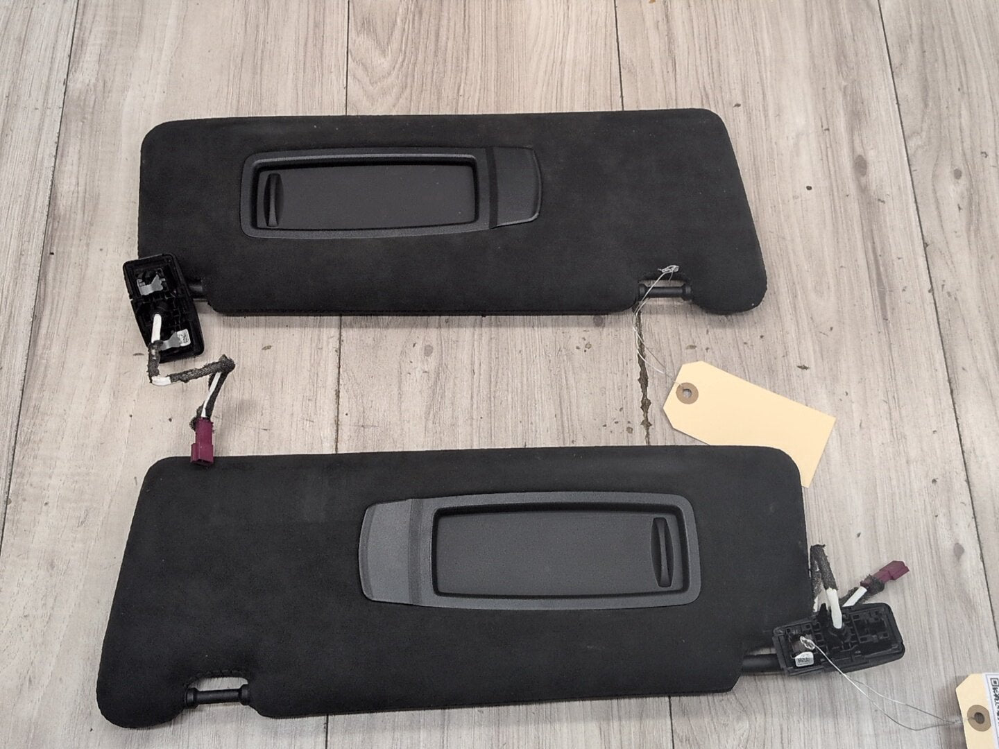 2015 - 2019 BMW X6 F86 Front Left Right Sun Visor SET 8061383 S63B44T2
