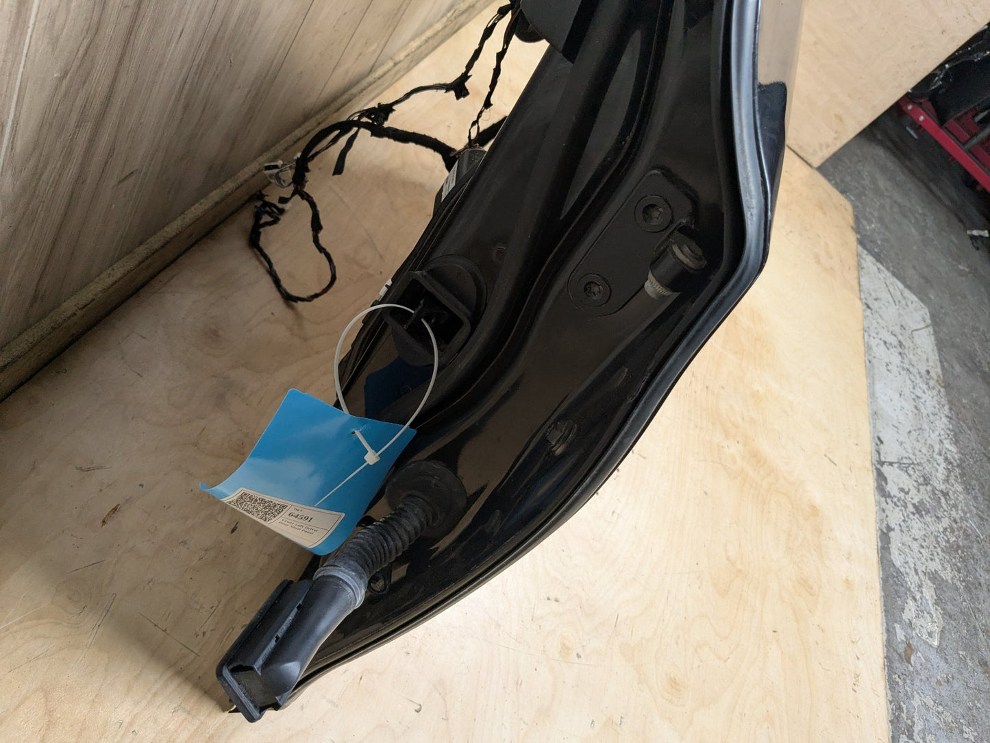 16-22 OEM BMW G11 G12 740 750 M760 Front Left Driver Door Shell Panel Black 475