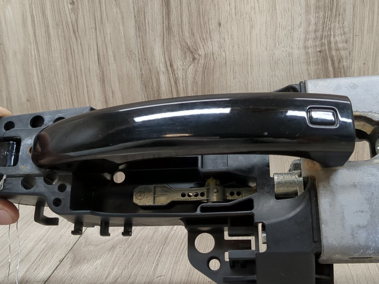2013 - 2017 Audi S5 8T Front or Rear Left Driver Exterior Door Handle w/ Comfort Access 8T01837885 CTUB