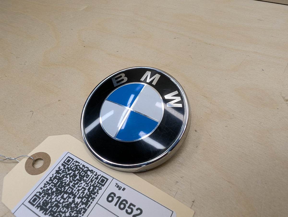 2007-2013 BMW 335i E93 Emblem Badge Symbol Logo 7146052
