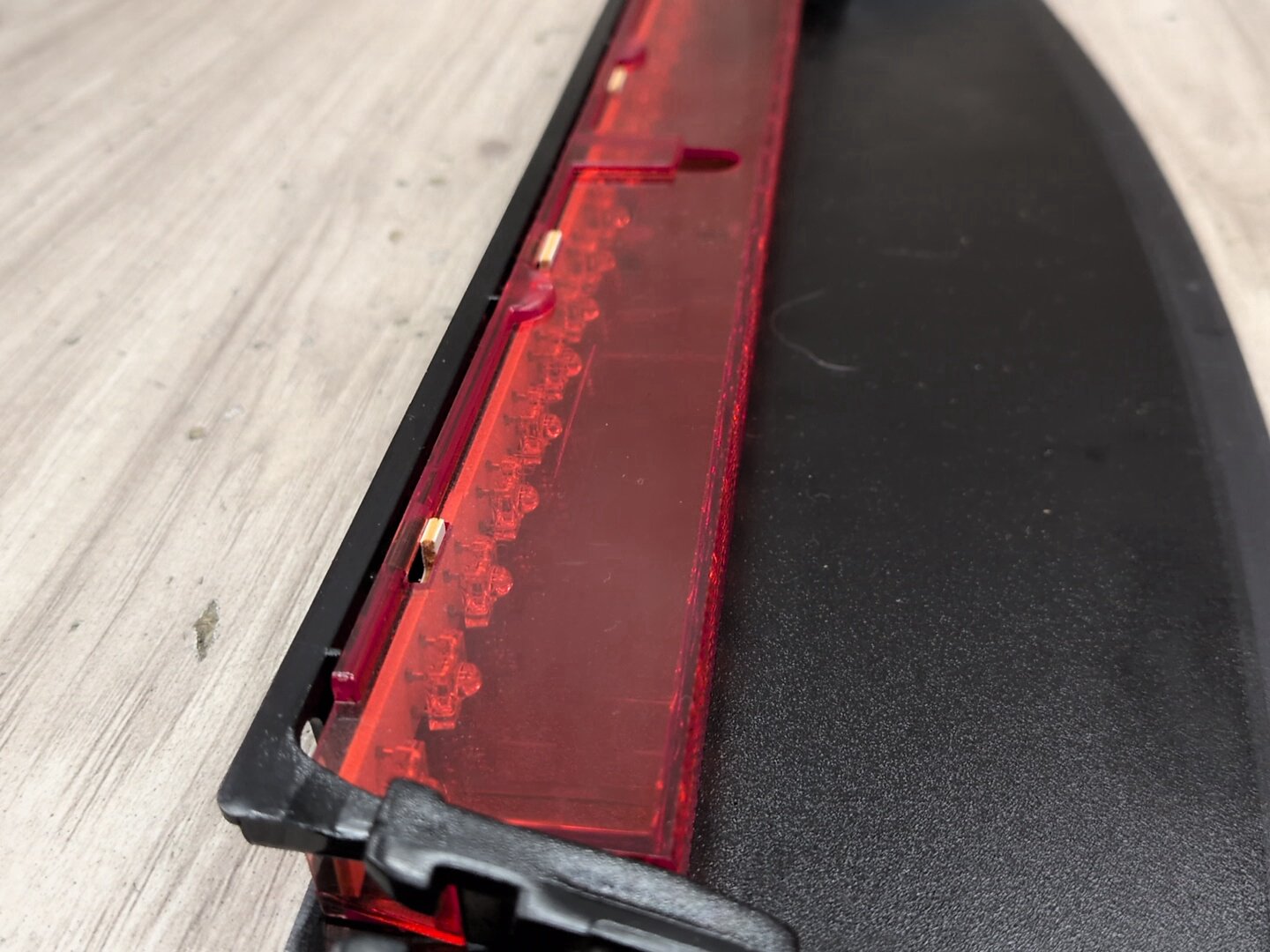 2008 - 2017 Audi S5 8T Upper Liftgate Trunk Lid 3rd Brake Light 8T0945097