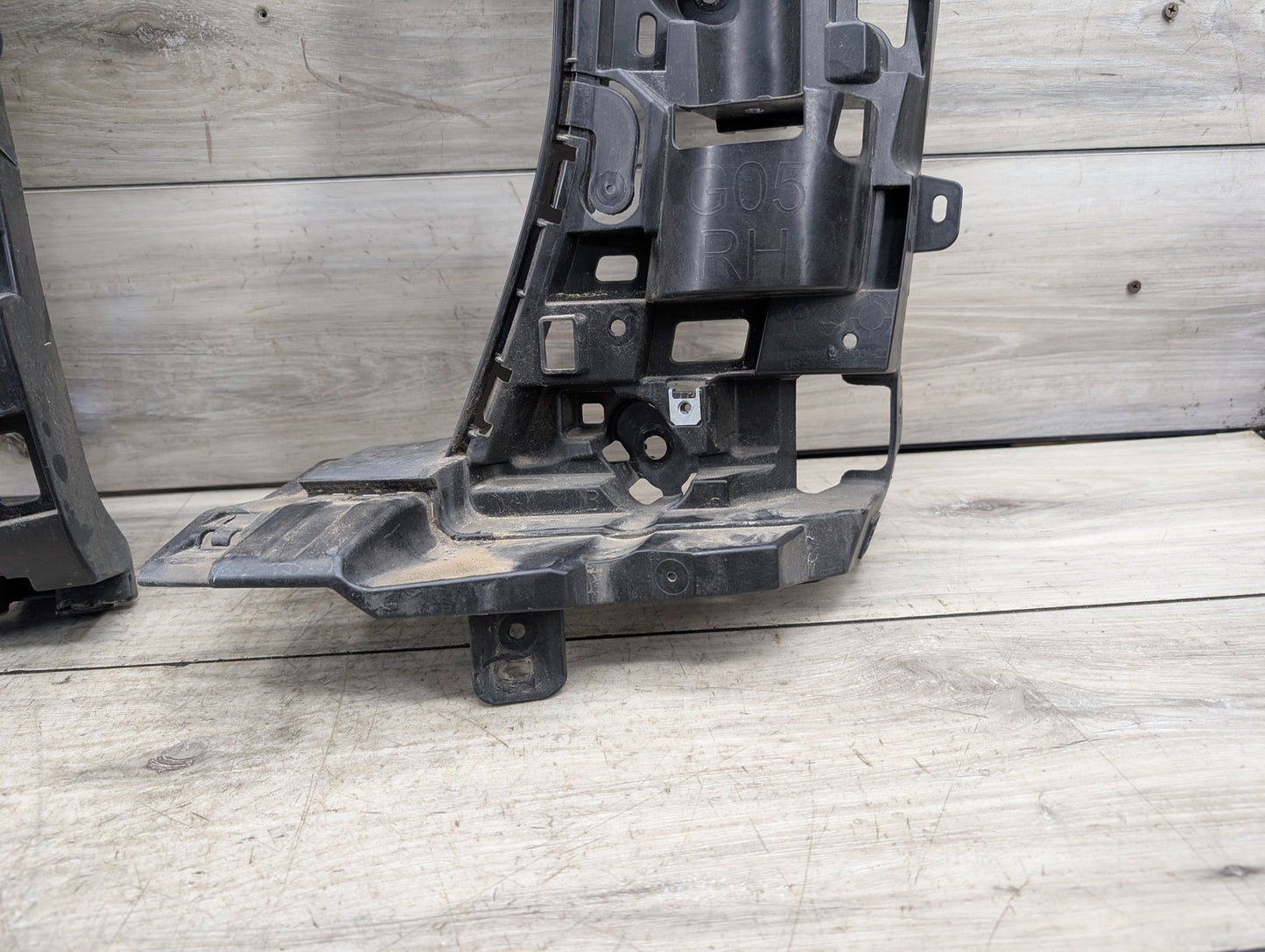 2019-2026 BMW X5 G05 Rear Right Passenger Bumper Support Brackets SET 7487526