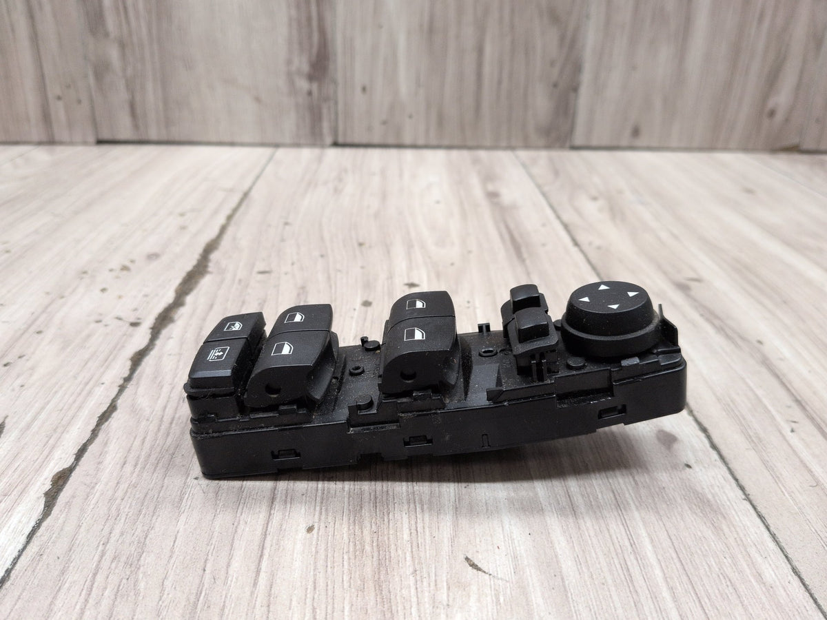 2011-2016 BMW M5 F10 Front Left Driver Door Master Window Switch 9241956 OEM