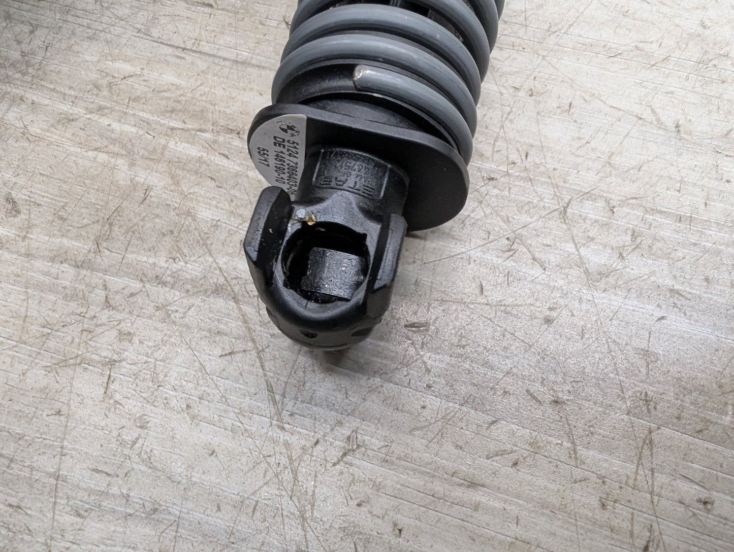 2017-2023 BMW 530i G30 Rear Left Right Liftgate Trunk Lid Strut Shock Supports SET 7366406