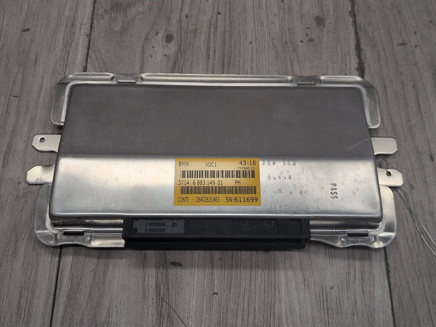 OEM BMW F13 F15 F22 F30 F32 F80 X5 M3 M4 M6 VDC1 Vehicle Driving Control Module