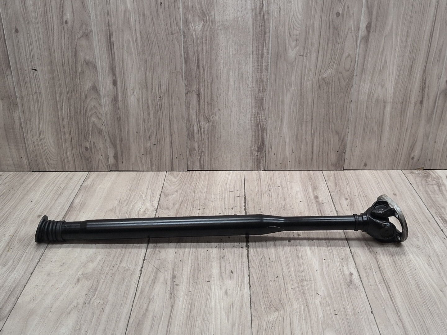 2009-2012 Mercedes-Benz E550 W212 Front Propeller Driveshaft Drive Shaft A2044107001 OEM