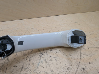 2019-2026 BMW 330i G20 Front Left Driver Exterior Door Handle 7470567 OEM
