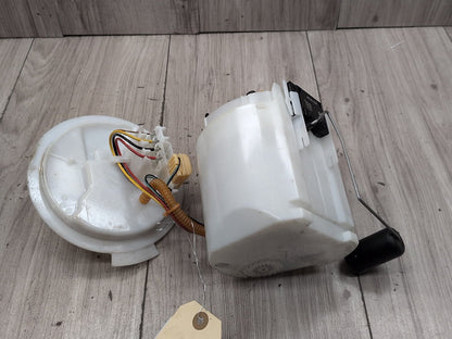 19-25 OEM BMW G05 G06 G07 X5 X6 X7 Rear Gas Tank Fuel Pump Sending Unit B58