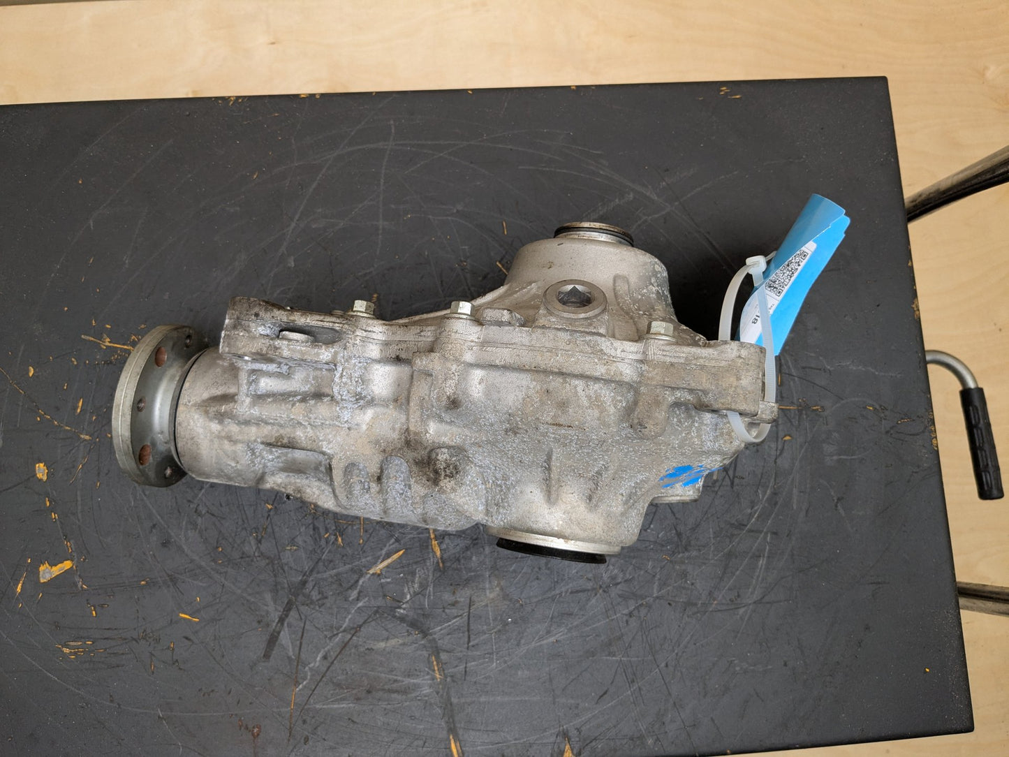 19-25 OEM BMW G20 G42 230 M240 330 M340 Front Differential Axle Gearbox 2.813