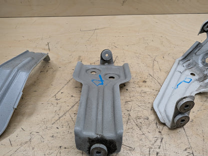 2018-2024 BMW X3 G01 Front Right Passenger Fender Brackets SET 7424678