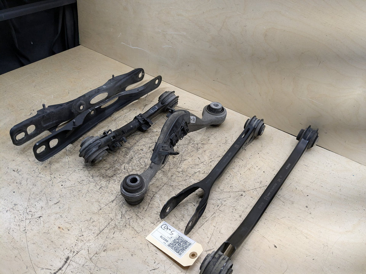 2016-2019 BMW 740i G12 Rear Left Driver Control Arms SET 6861125
