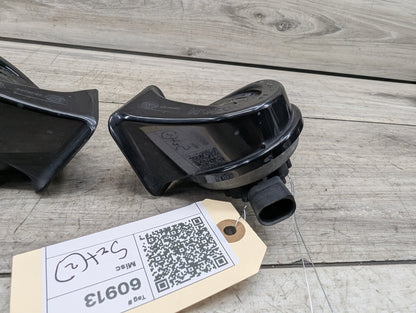 2008-2013 BMW 128i E82 Alarm Horns SET 7195540
