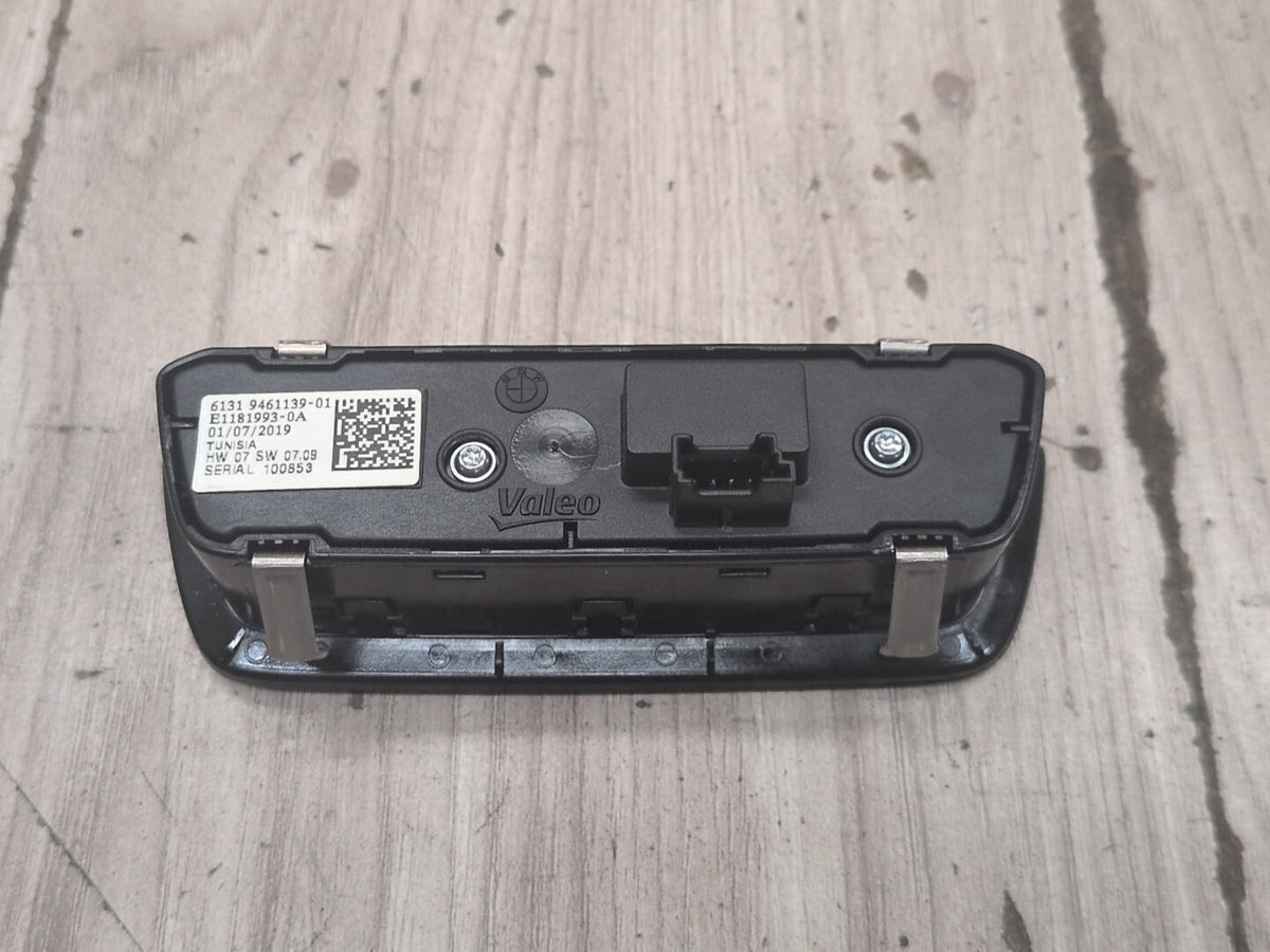 OEM BMW G20 G22 G23 G26 G42 G80 G82 M3 M4 Headlight Control Switch Light Module