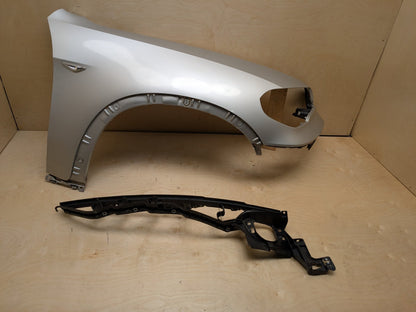 11-13 BMW X5 E70 Front Right Passenger Fender Panel w/ bracket Silver 354
