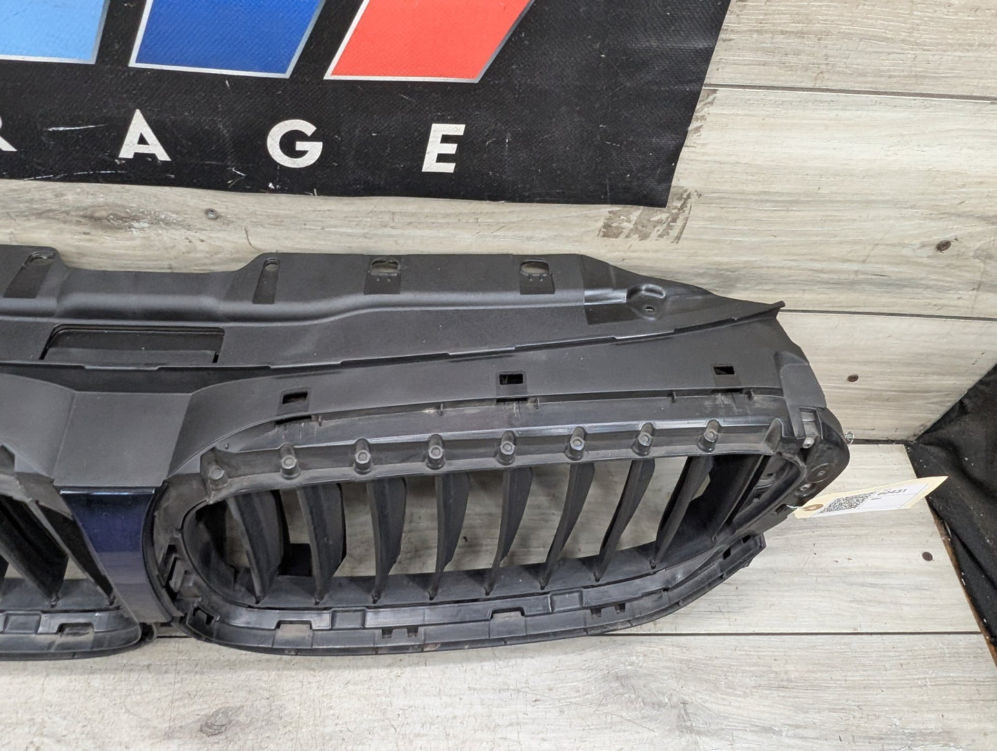2017-2023 BMW 530i G30 Front Bumper Radiator Air Flap Shutter w/ Kidney Grilles 7497279