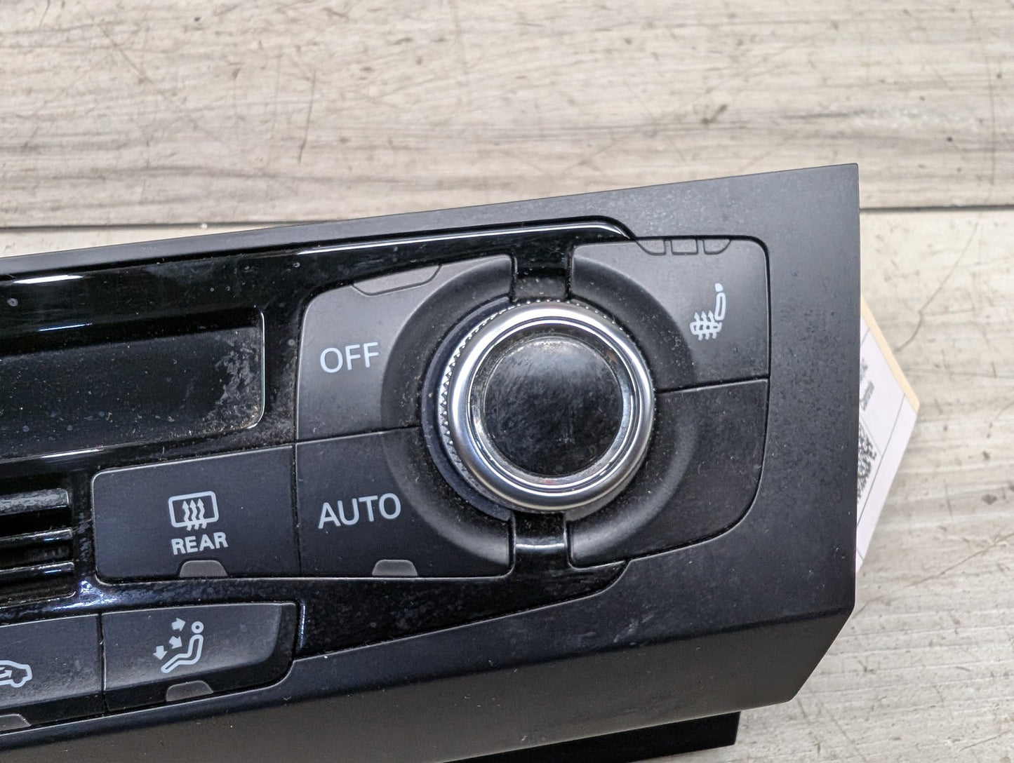 2009 - 2017 Audi Q5 8R Front AC Heater Climate Control Switch 8K1820043T EA888