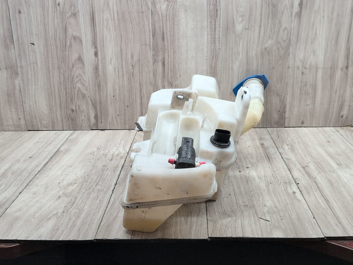 15-18 OEM Audi Q3 8U Windshield Reservoir Tank Assembly 8U0955451