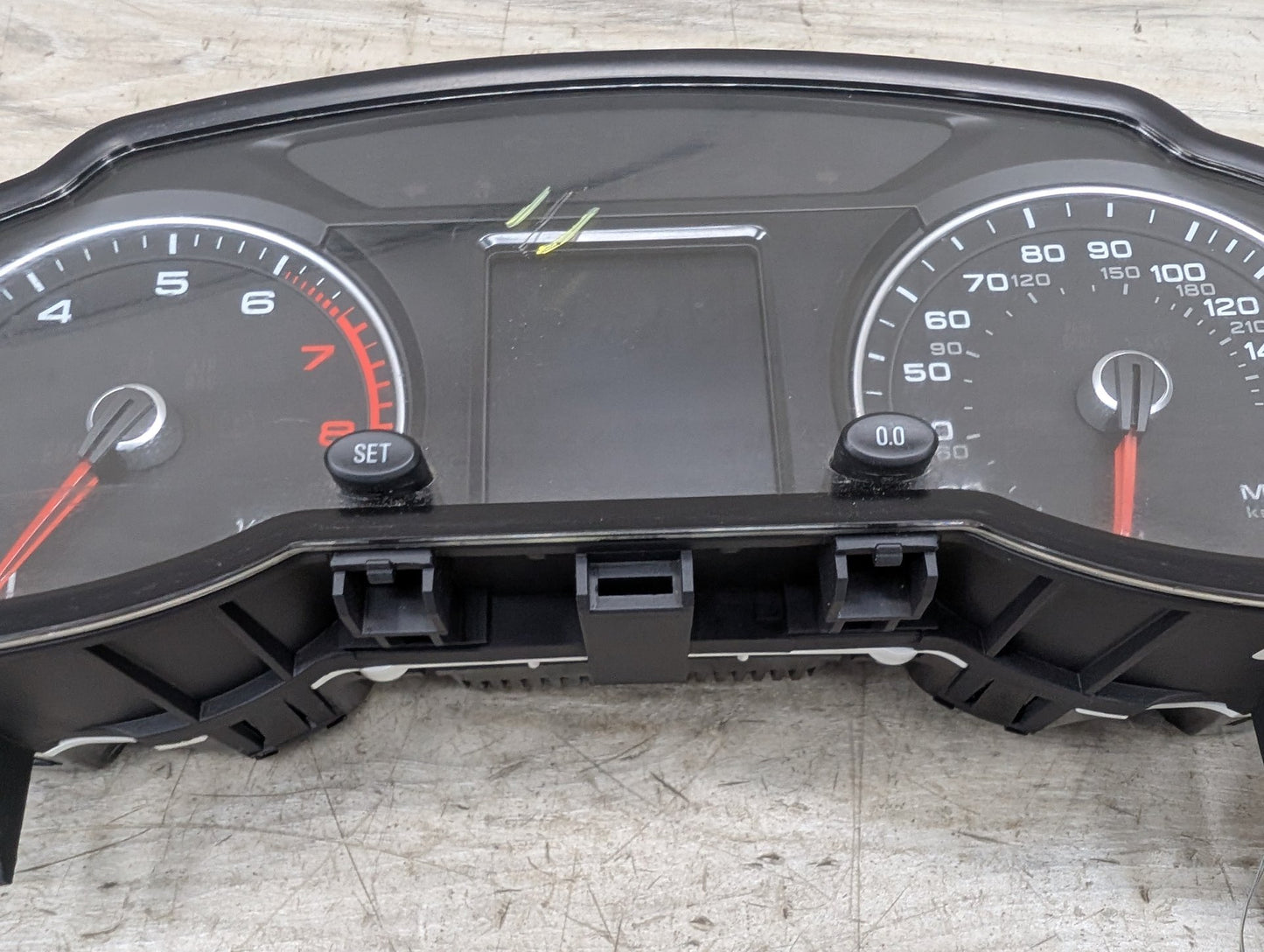 2009 - 2017 Audi Q5 8R Instrument Speedometer Guage Cluster 8R0920950R EA888