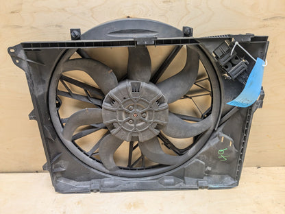 2007-2013 BMW 328i E93 Radiator Fan Shroud Housing w/ Motor 7561713