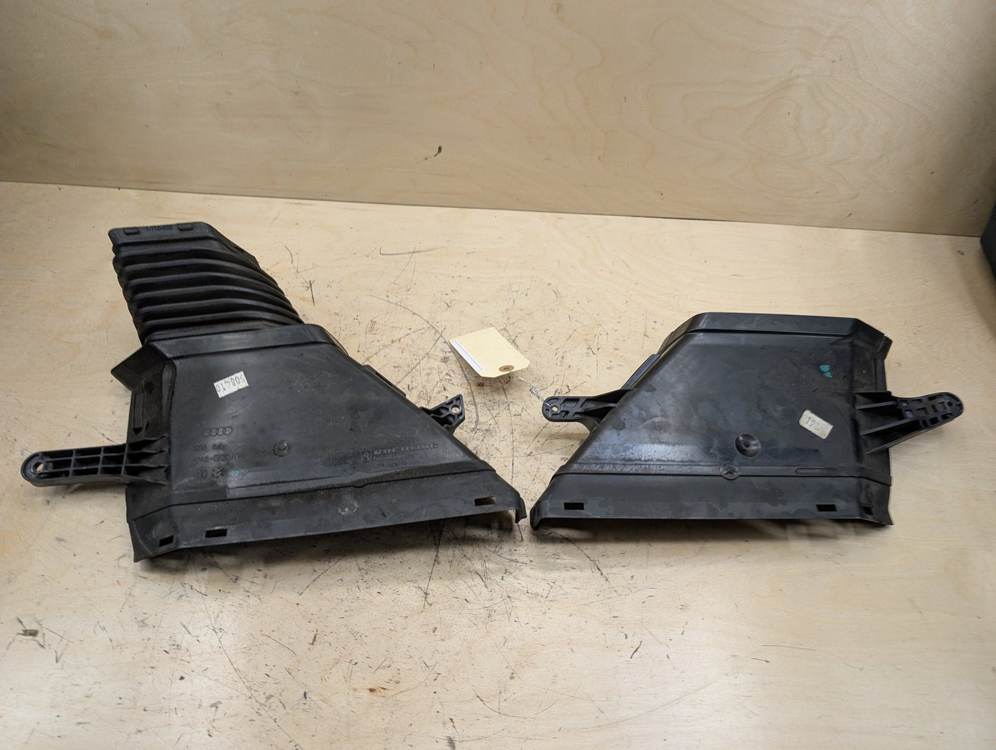 2011-2017 Audi RS5 8T Left Right Air Intake Ducts SET 8K0129618E OEM