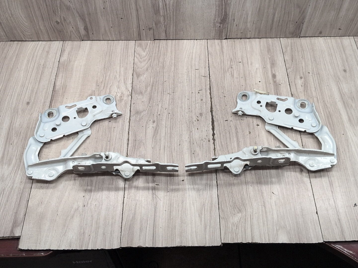 OEM BMW F90 F93 G12 G14 G15 G16 G30 M5 M8 Hood Bonnet Left Right Hood Hinges SET