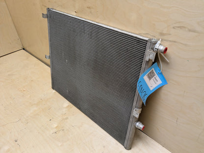 2017-2023 BMW 530i G30 Cooling Radiator 8484638