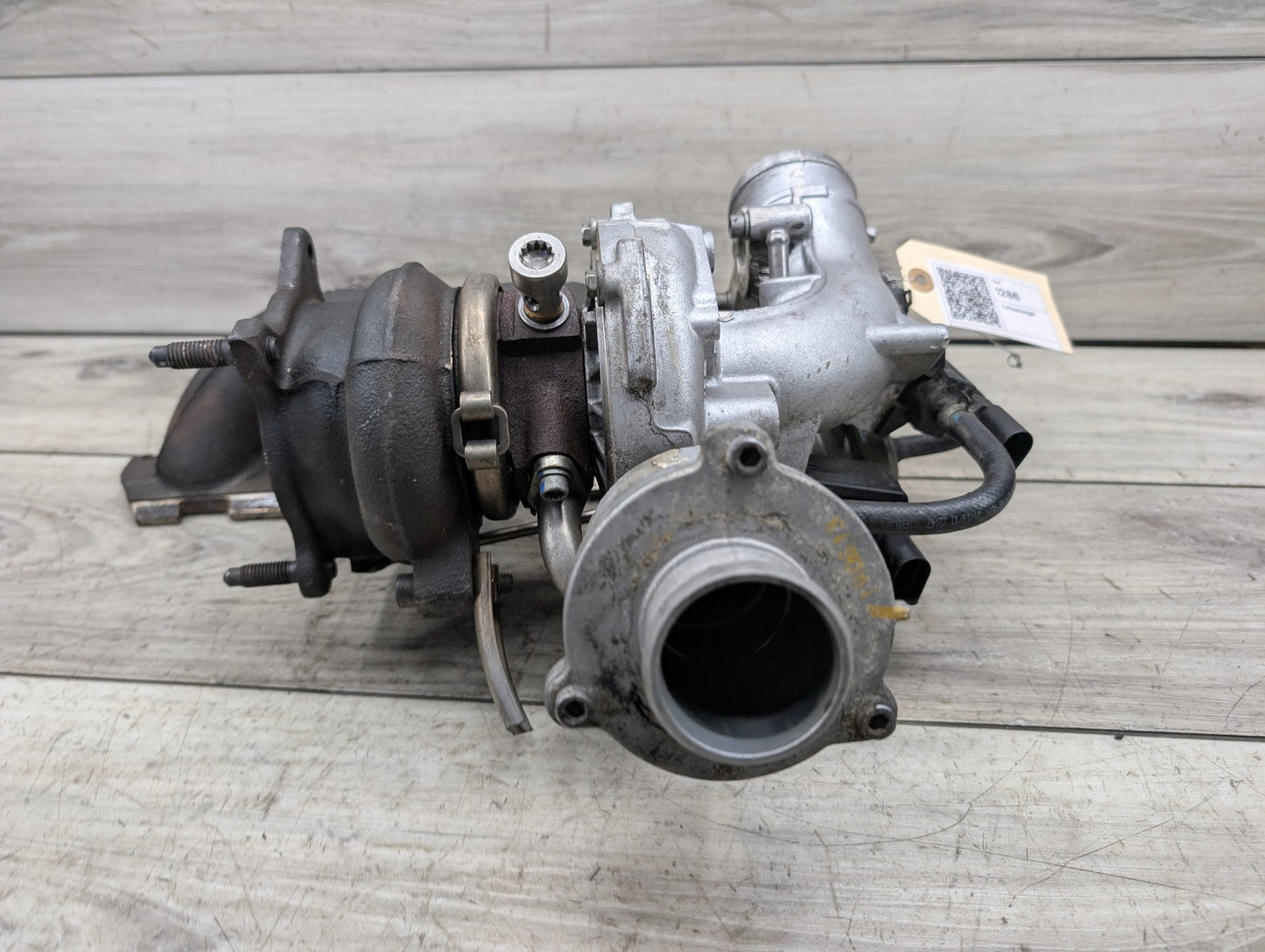 2009 - 2017 Audi Q5 8R Turbo Charger Air Intercooler 06H145702R EA888
