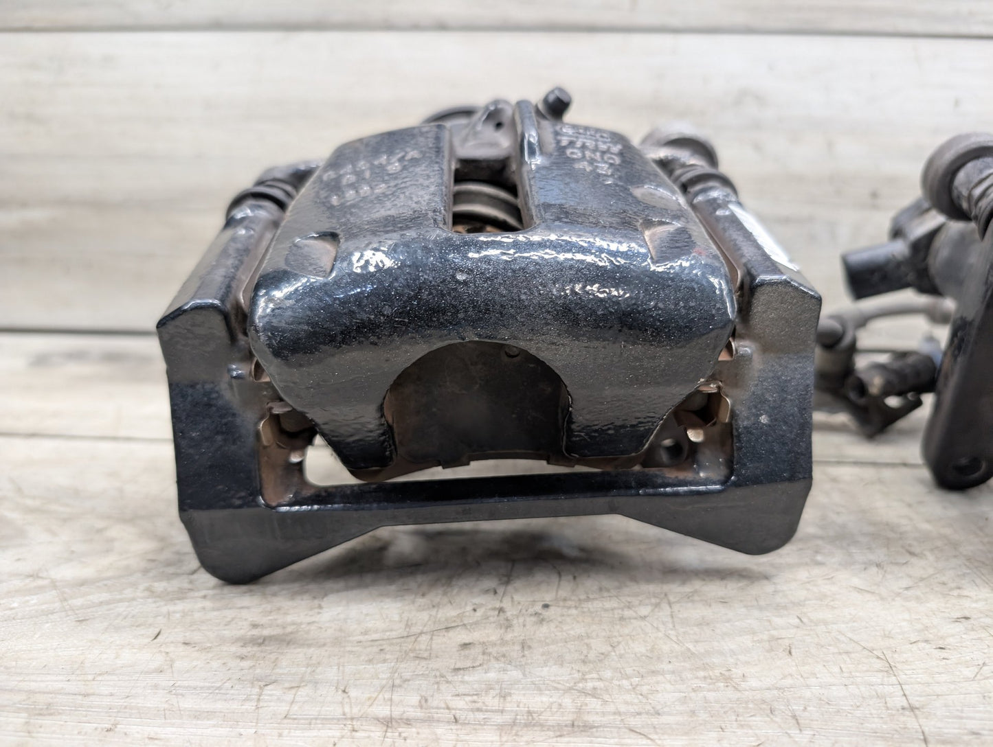 2008 - 2017 Audi S5 8T Rear Left Right Brake Caliper SET