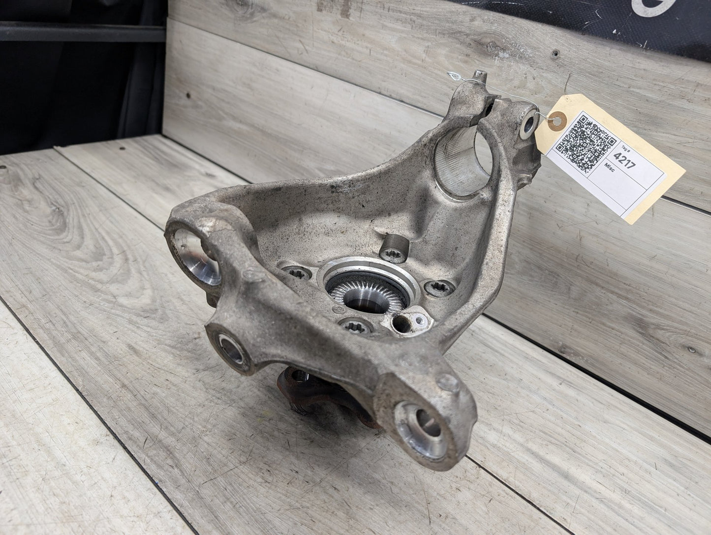 OEM BMW G20 G22 G23 330 M340 FRONT Left Driver Hub Spindle Knuckle Bearing AWD
