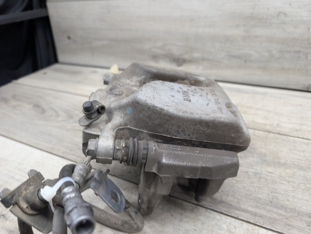 18-24 OEM BMW G01 G02 G20 G42 X3 30 230 330 B46 Front Left Driver Brake Caliper