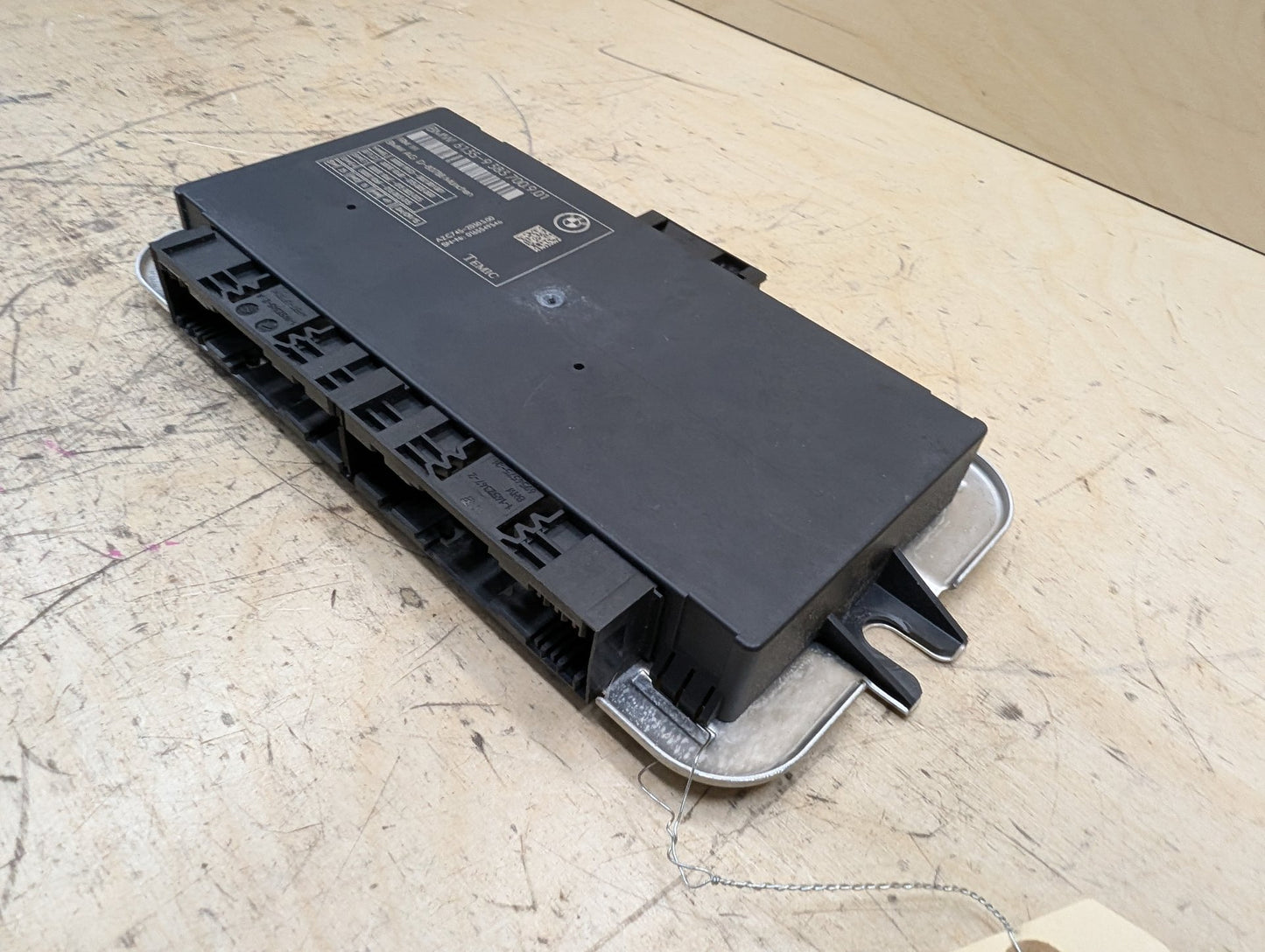 2011-2016 BMW X3 F25 FRM Headlight Footwell Module 9383700