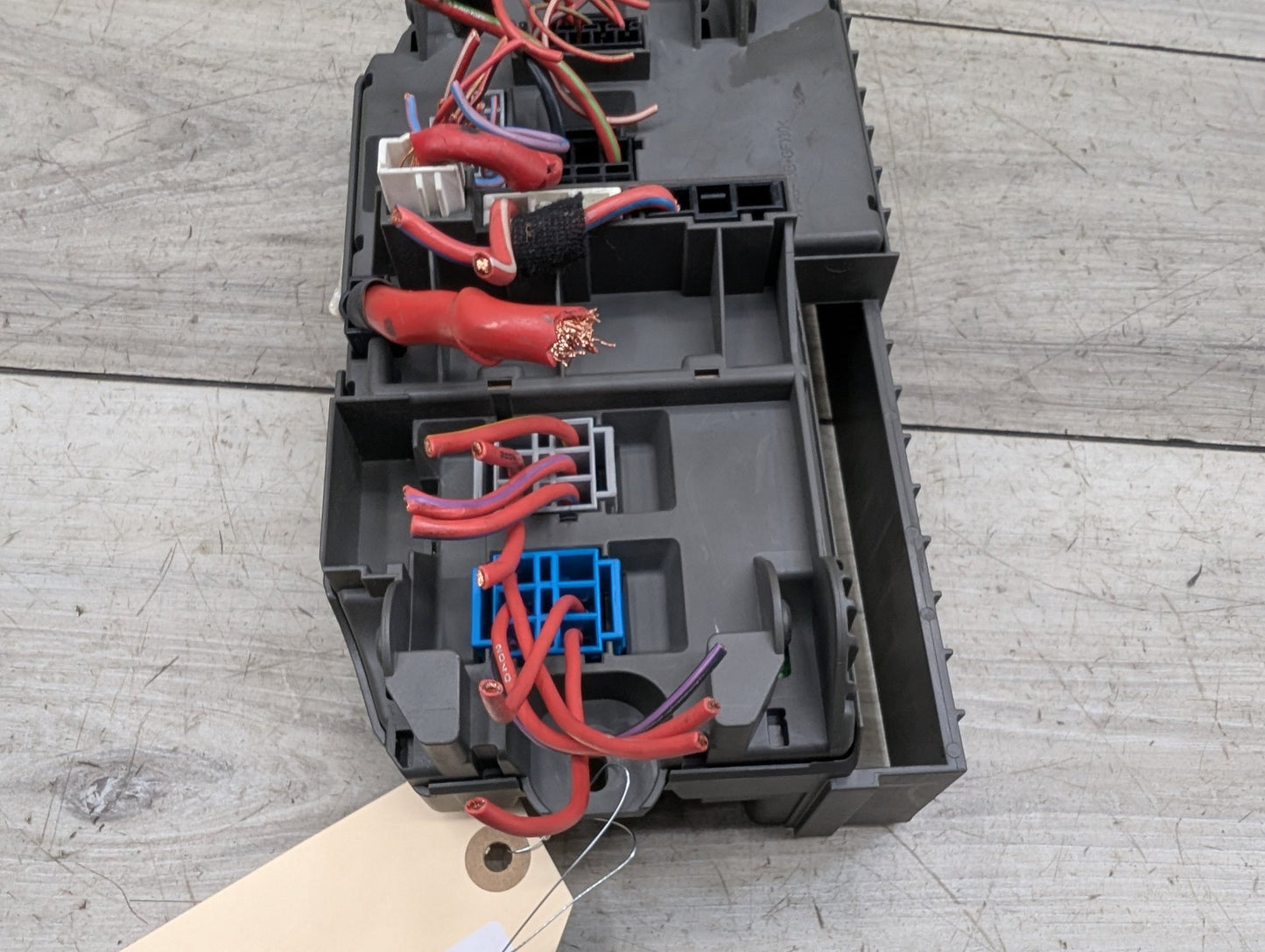 2007 - 2013 BMW X5 E70 Front Power Distribution Fuse Box 9145115 N62B48B