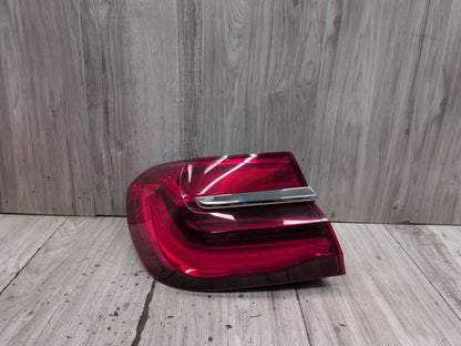 16-19 OEM BMW G11 G12 740 750 M760 B7 Rear Left Driver Outer LED Tail Light