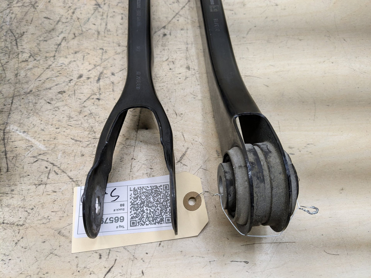 2016-2019 BMW 740i G12 Rear Left Driver Control Arms SET 6861125