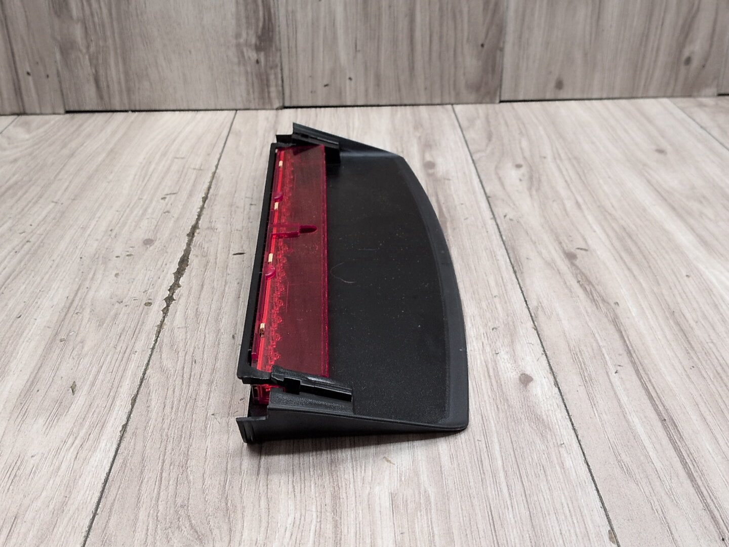 2008 - 2017 Audi S5 8T Upper Liftgate Trunk Lid 3rd Brake Light 8T0945097