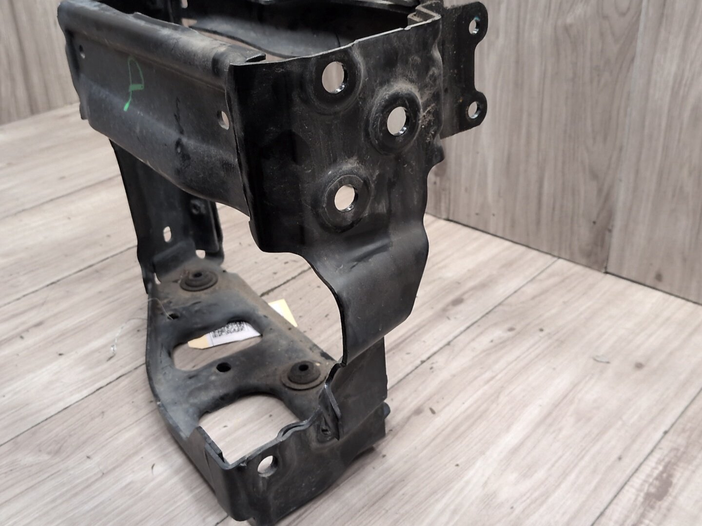 OEM BMW F90 F93 G12 G16 G30 M5 M8 Front Right Passenger Radiator Support Bracket