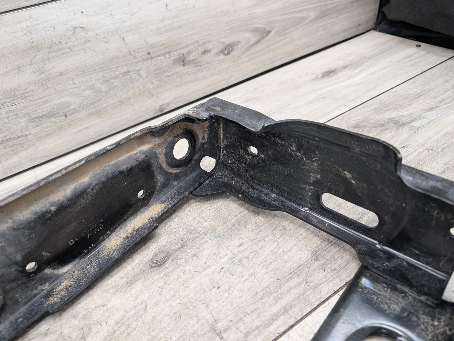 OEM BMW G01 G02 F97 F98 X3 X4 Front Left Driver Radiator Reinforcement Bracket
