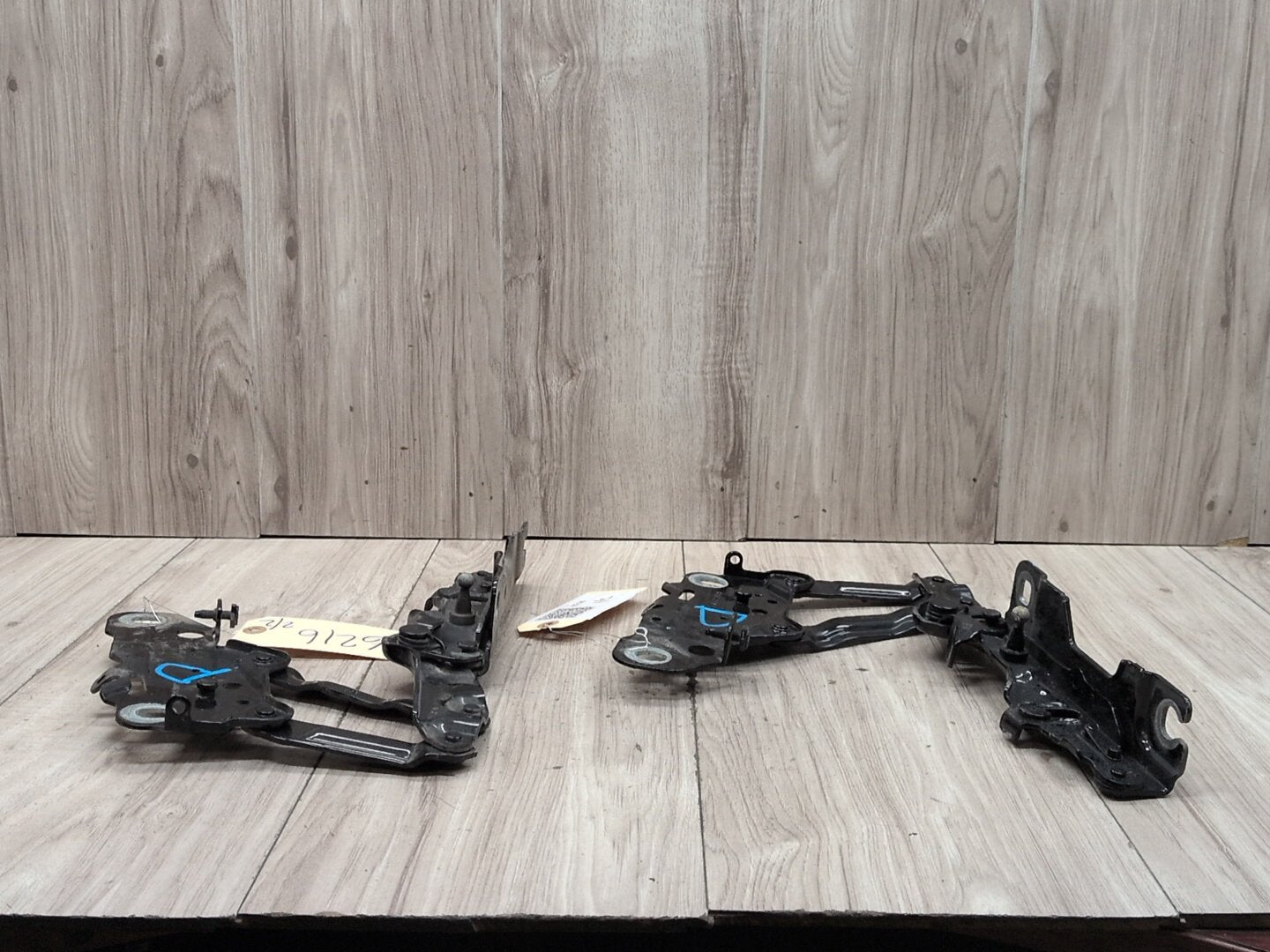 18-24 OEM BMW G01 G02 F97 F98 X3 X4 Hood Bonnet Left Right Side Hood Hinges SET