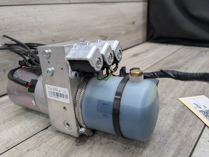 2008 - 2017 Audi S5 8T Convertible Pump Motor 8F0871791
