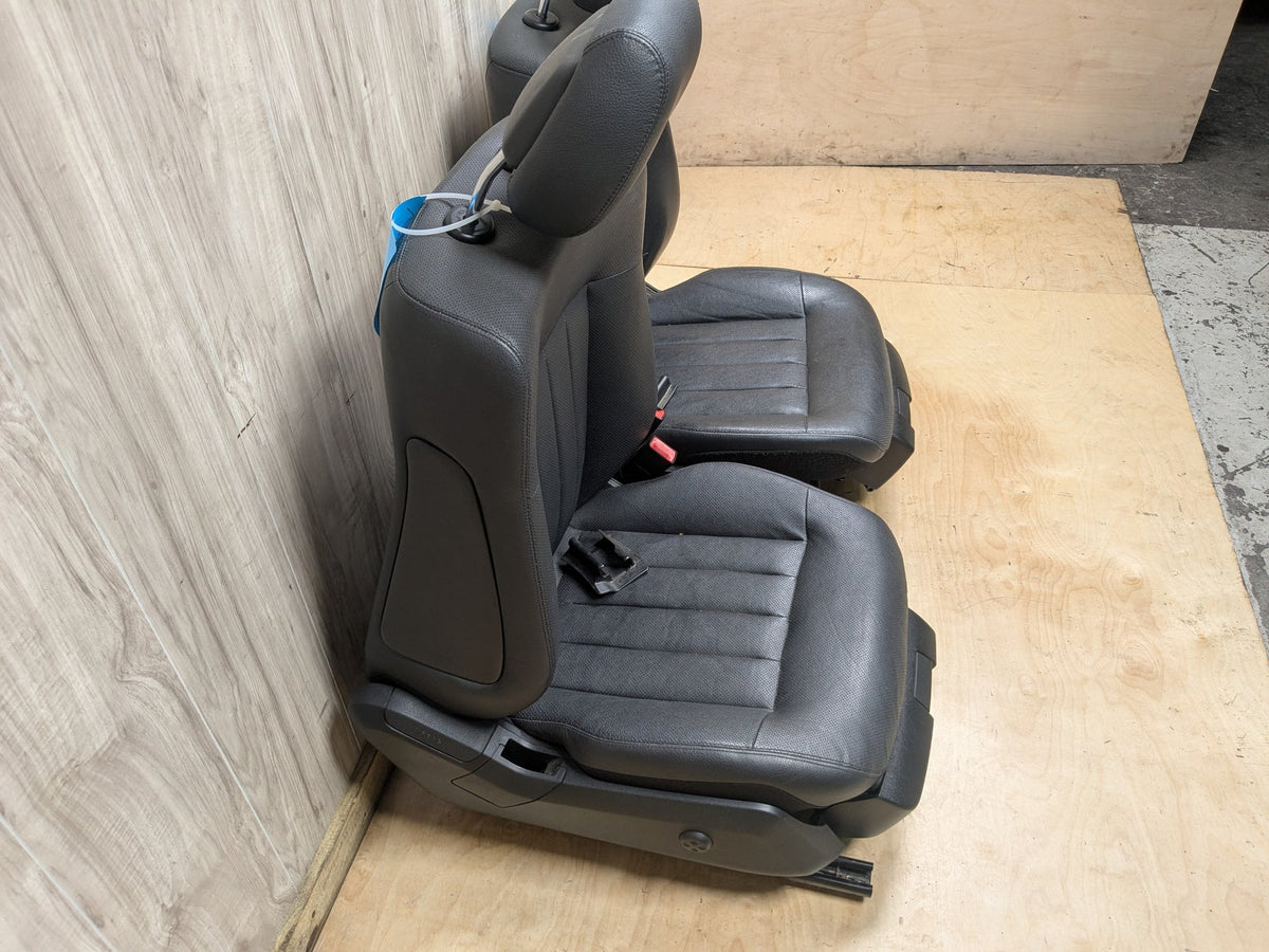 10-13 Mercedes-Benz E550 W212 Front Driver Passenger Seat Assemblys SET Black