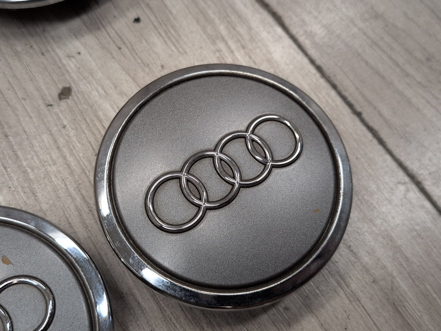 2015-2018 Audi Q3 8U - Wheel Rim Hub Center Cap SET PN: 4B0601170A