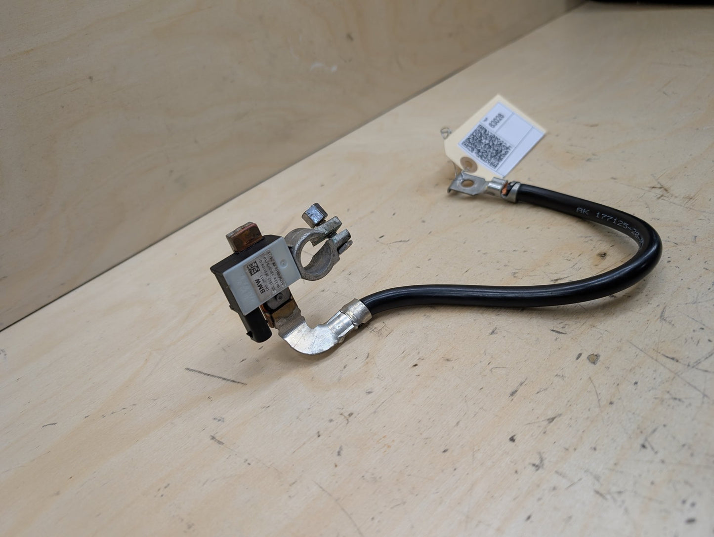 12-20 OEM BMW F22 F30 F32 F33 F36 F87 Negative Cable Terminal IBS Sensor Black