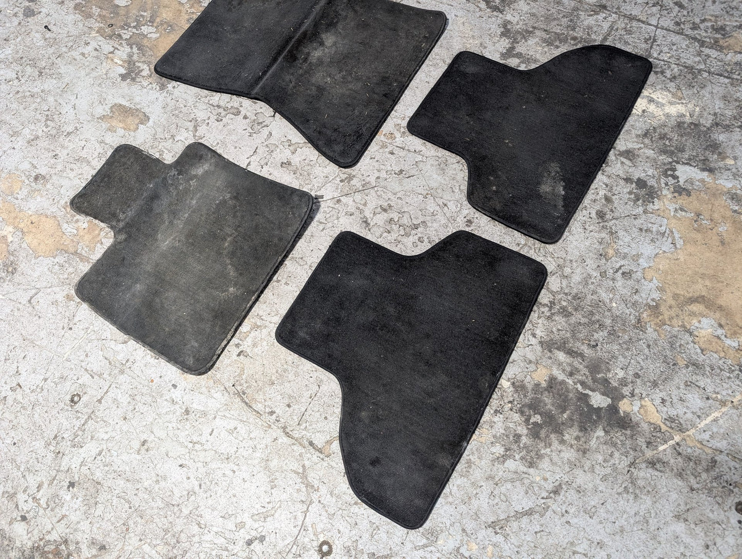 2014 - 2018 BMW X5 F15 Front Rear Left Right Mat Carpet Floor Mats SET 7439856 N63B