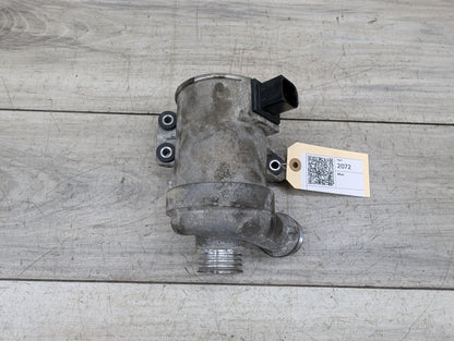 2011 - 2016 BMW 528i F10 Engine Water Heater Control Valve Pump 8635089 N20B20O0