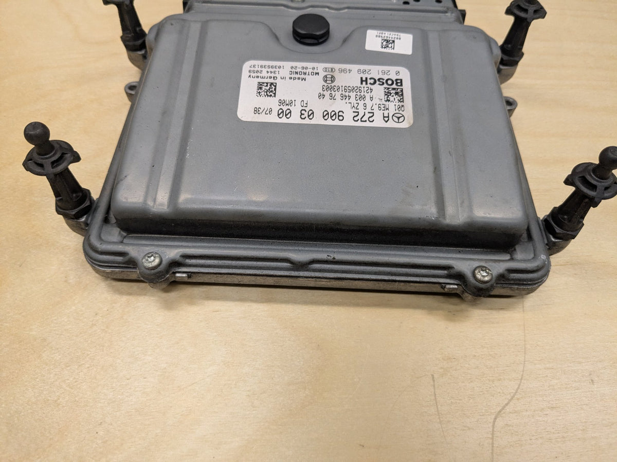 2009-2011 Mercedes-Benz R171 SLK-Class M272 Engine ECU DME Module A2729000300