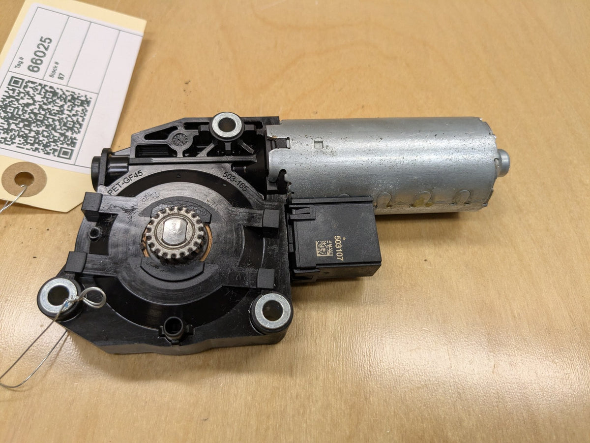 2022-2026 BMW 430i G26 Sunroof Sun Roof Glass Motor 7424804 OEM