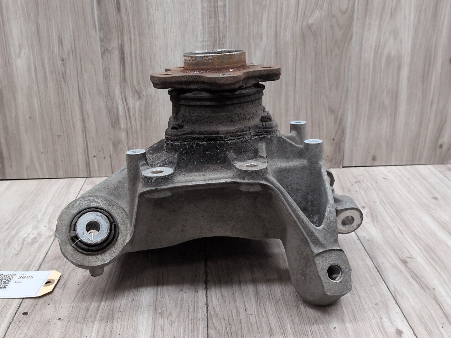 OEM BMW G05 G06 G07 X5 X6 X7 Rear Right Passenger Hub Spindle Knuckle Bearing