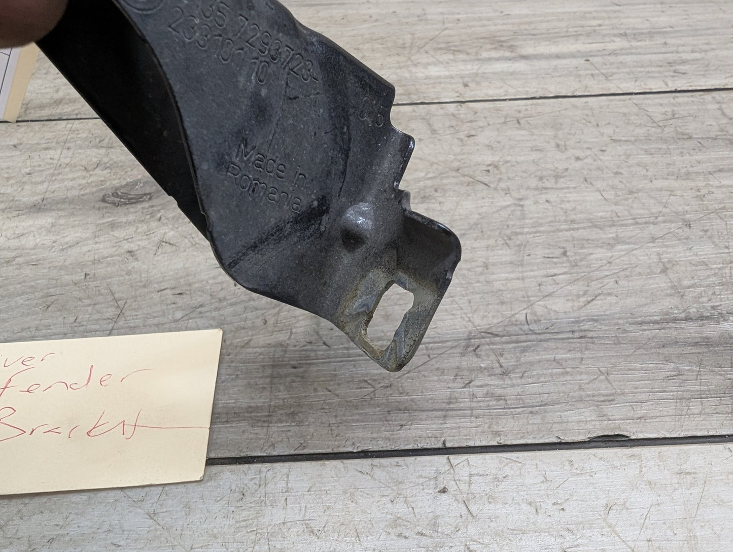 2014 - 2019 BMW 340 F34 Front Left Driver Fender Brackets SET 7293727 B58B30M0